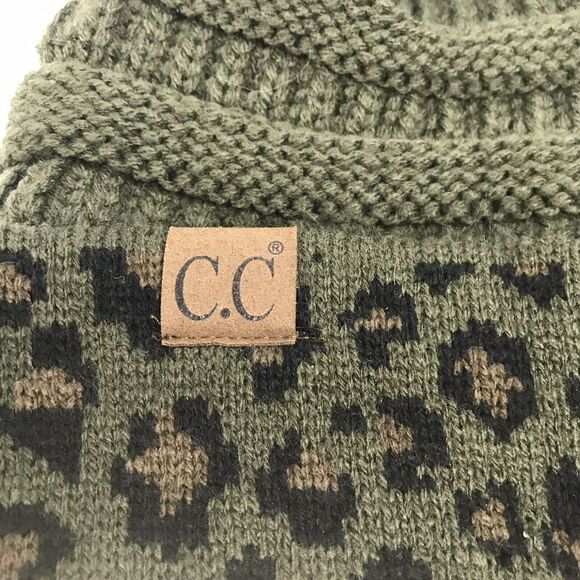 C.C. Ponytail‎ Beanie olive green/cheetah preowned - Picture 5 of 5